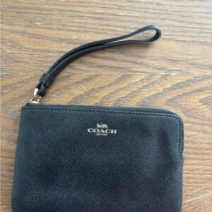 coach black wristlet